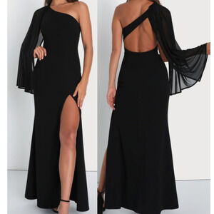 LULU'S XL Majestic Attitude Black Cape Sleeve One-Shoulder Maxi Dress NEW B109
